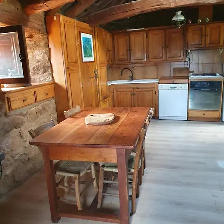 Holiday home De La Maisonnette Malarce-sur-la-Thines