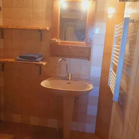 Holiday home De La Maisonnette Malarce-sur-la-Thines